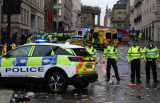 Royaume-Uni: Une voiture heurte plusieurs piétons à Liverpool
