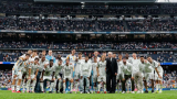 Le Real Madrid rend hommage à ses légendes...