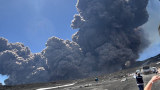 Sicile: Nouvelle éruption du volcan Etna...
