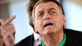Brésil: L'ex président Jair Bolsonaro assigné à résidence