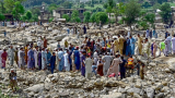 Pakistan: Le bilan des inondations passe à plus de 340 morts...